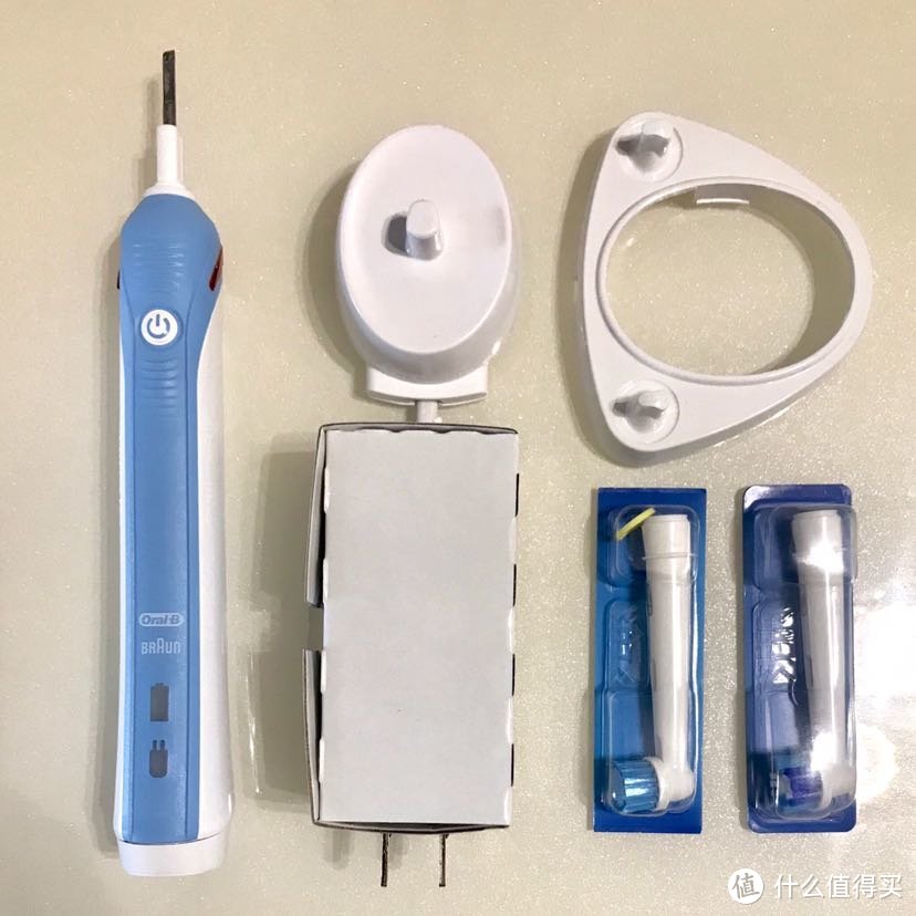 感觉嘴里塞了个拖拉机——Oral-B P2000电动牙刷使用感受