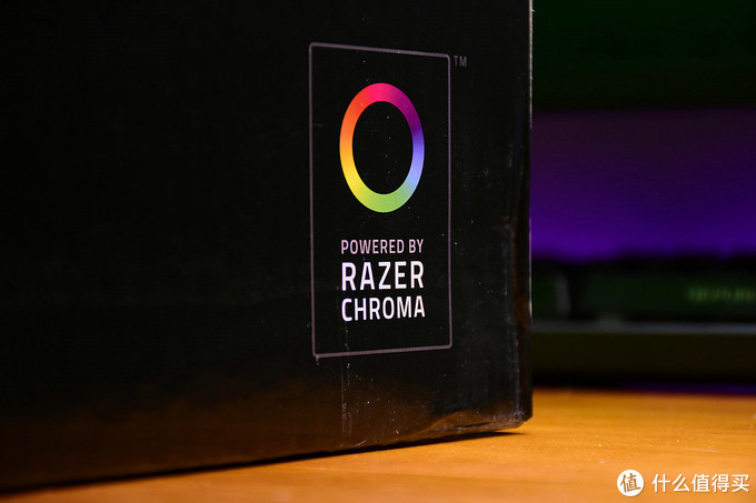 加入了雷蛇RGB系统——RAZER CHROME