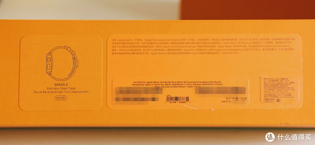 穷学生终于圆梦爱马仕—Apple Watch 4 Hermès 开箱上手，对比第3代苹果表，香哭了！