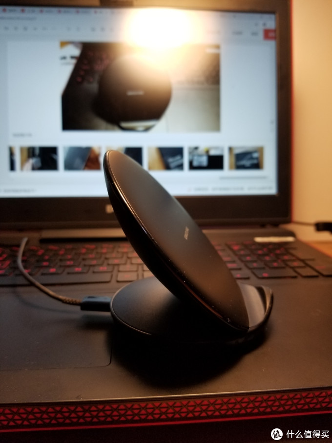 五代三星无线充电器开箱