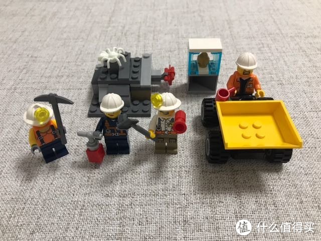 LEGO矿工人仔包60184