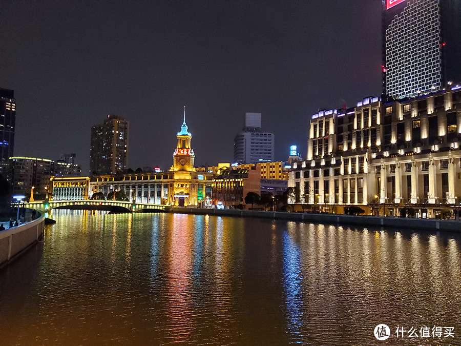 三星Galaxy S10+评测：三星终于拔出了它的大师之剑