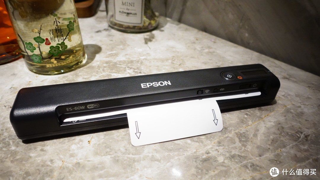 是扫描仪还是折叠雨伞？WiFi链接、能随时随地扫描的——EPSON ES-60W便携扫描仪使用体验