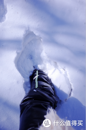 雪深的地方可以没过我的膝盖