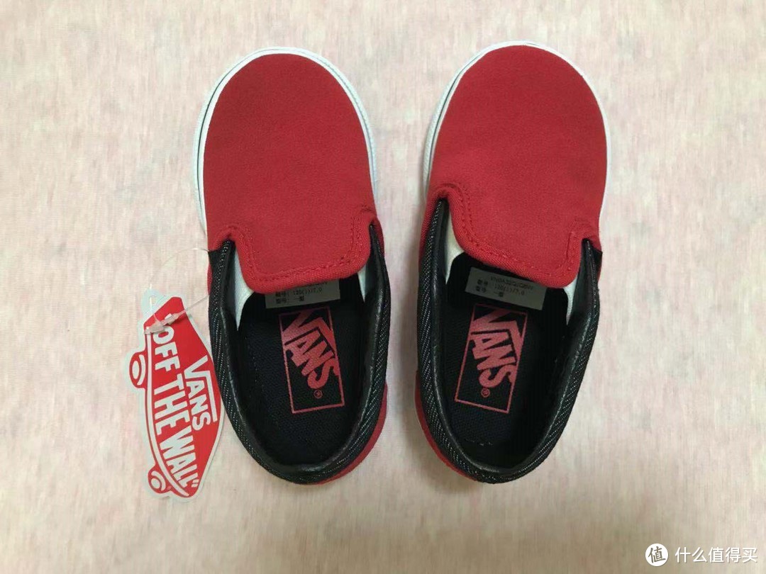 Vans/范斯春季红黑色小童运动帆布鞋开箱