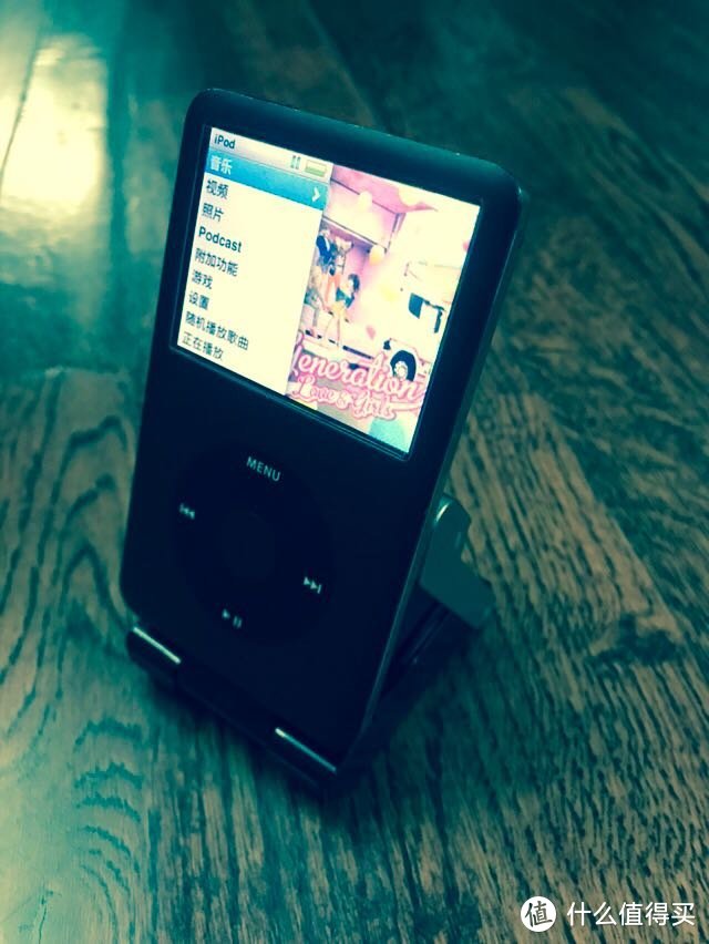 来自苹果的执着，ipod classic你值得买的音乐播放器！