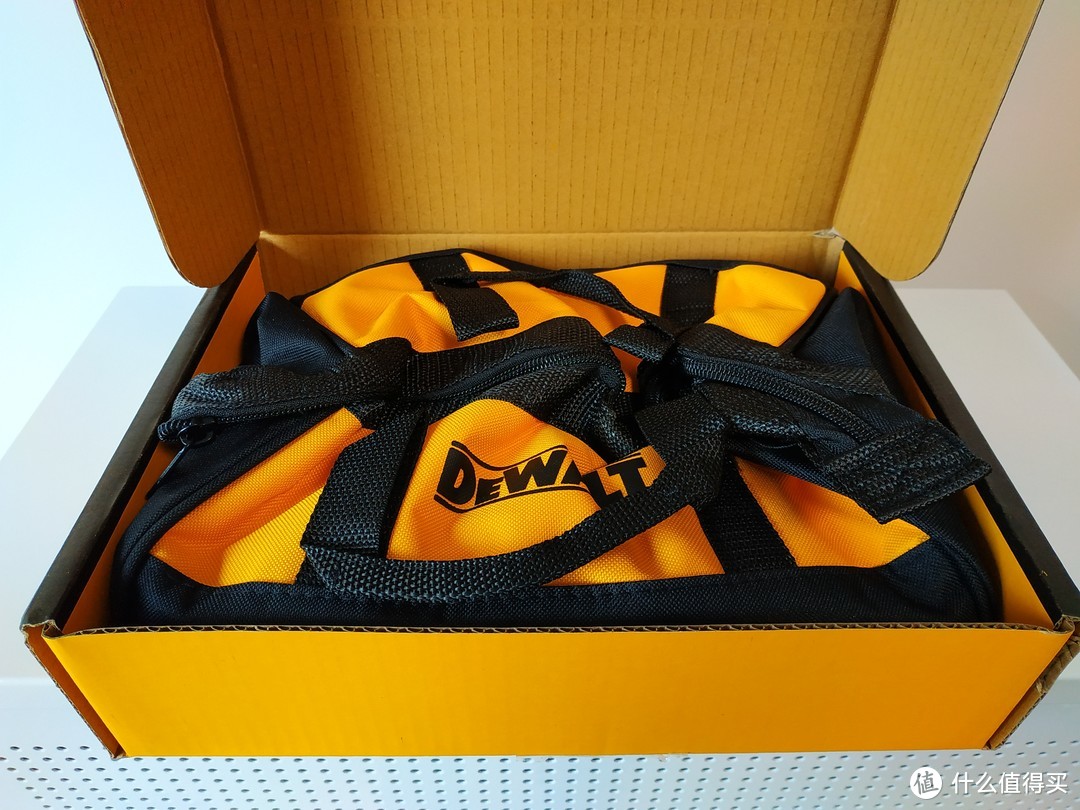 介乎于玩具与工具之间的大牌电动螺丝刀—得伟DeWALT 随心而动初体验