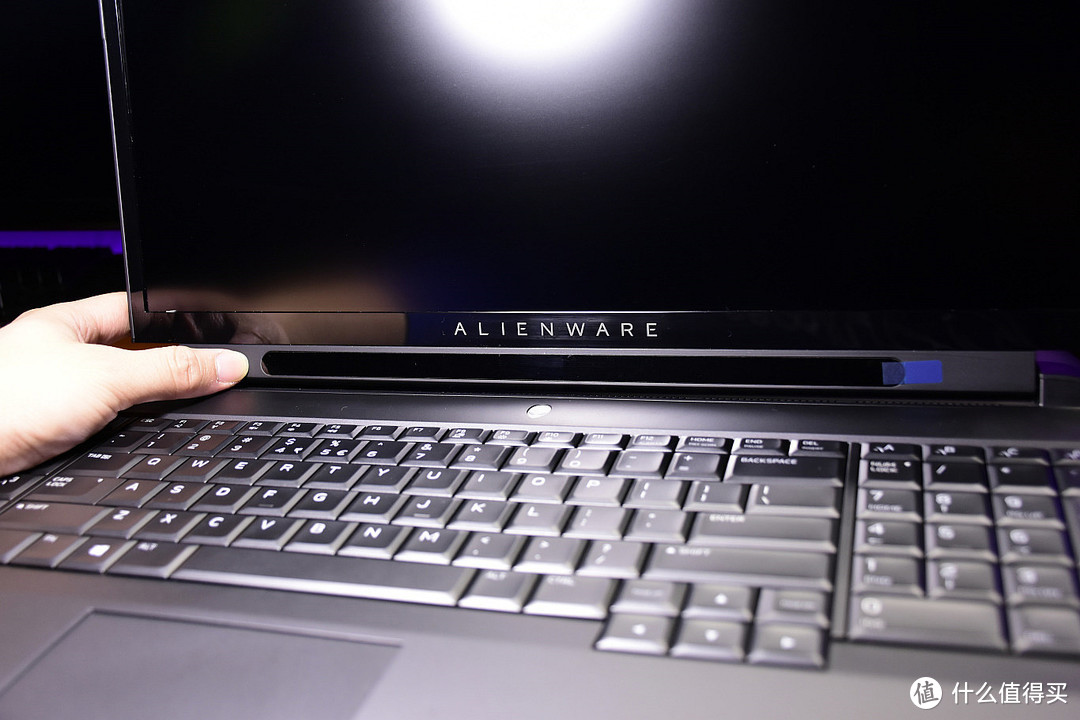 深入了解“51区”——Alienware Area-51m 使用评测