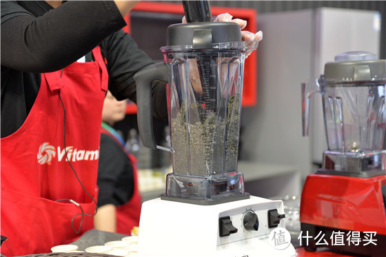 AWE2019丨调理营养让你吃的更健康 Vitamix展示新款料理机