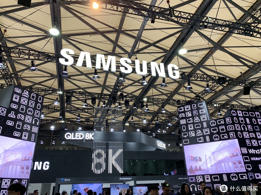 2019AWE：三星QLED 8K Q900系列电视开启预售 98英寸售价近百万