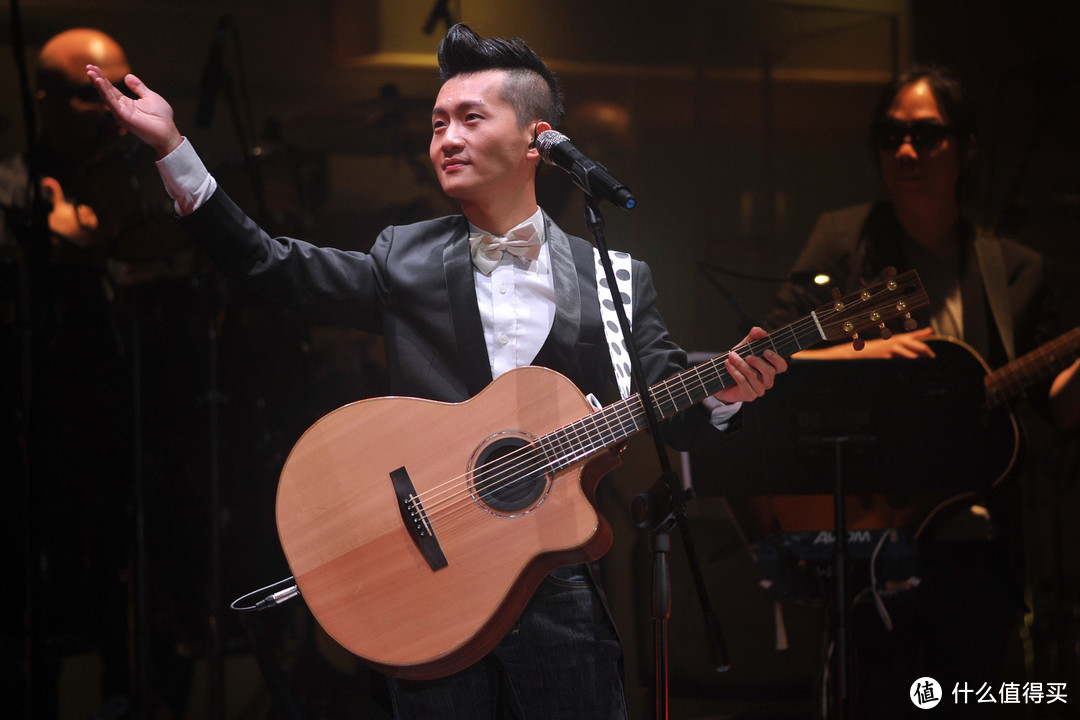 河边水水水 篇六:一张自带说明书有可以用来看的小众cd专辑——林一峰