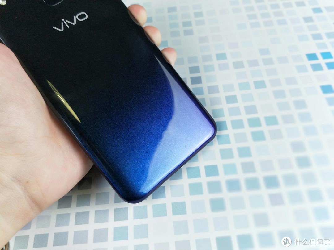 799元香不香？vivo U1上手体验，告诉你真实感受