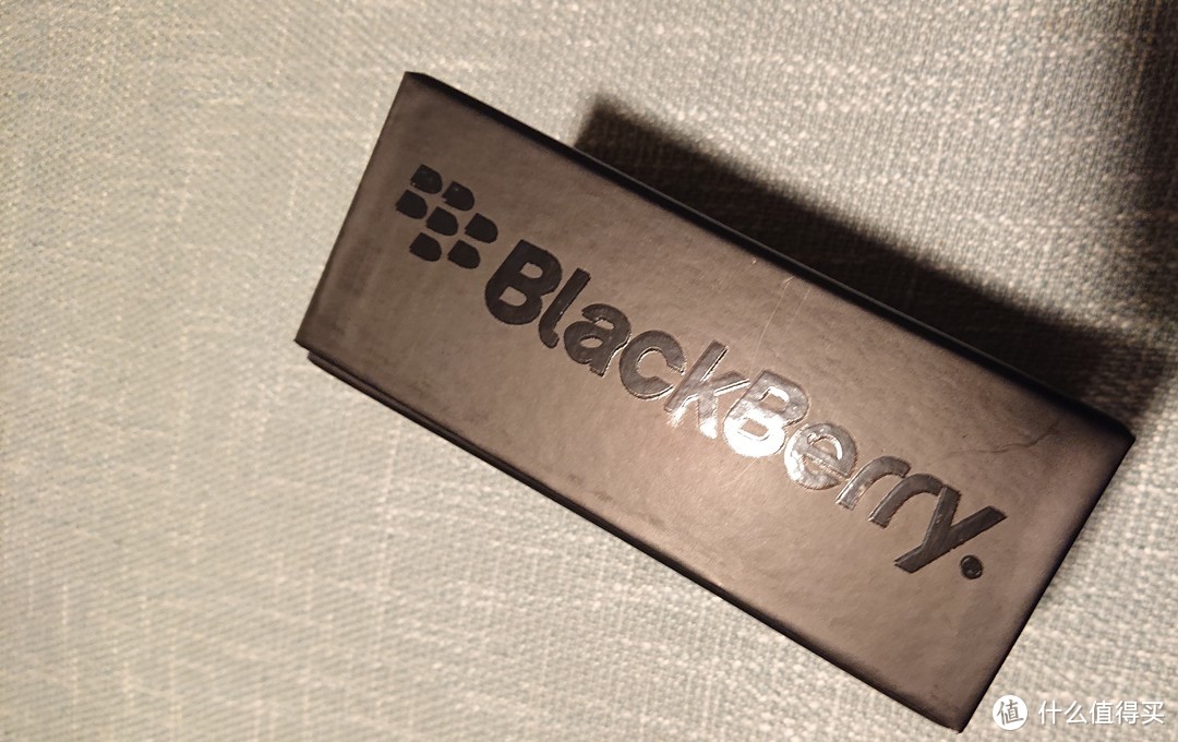 来自2019的 黑莓Z10 / BlackBerry Z10 开箱