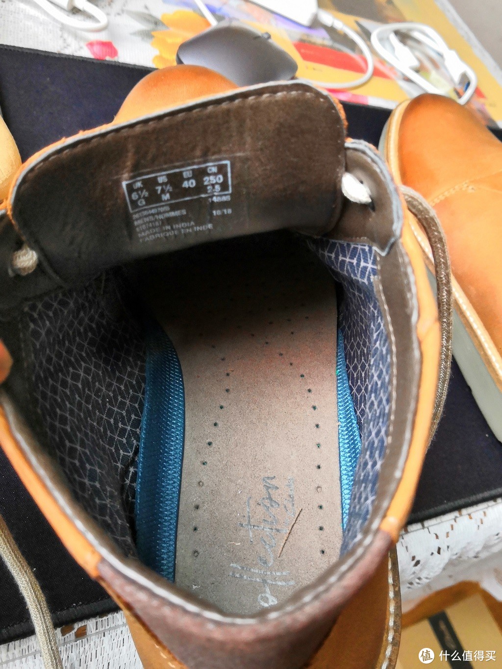 Clarks Chukka靴入手，削足适履差一点，得体舒适有几分。