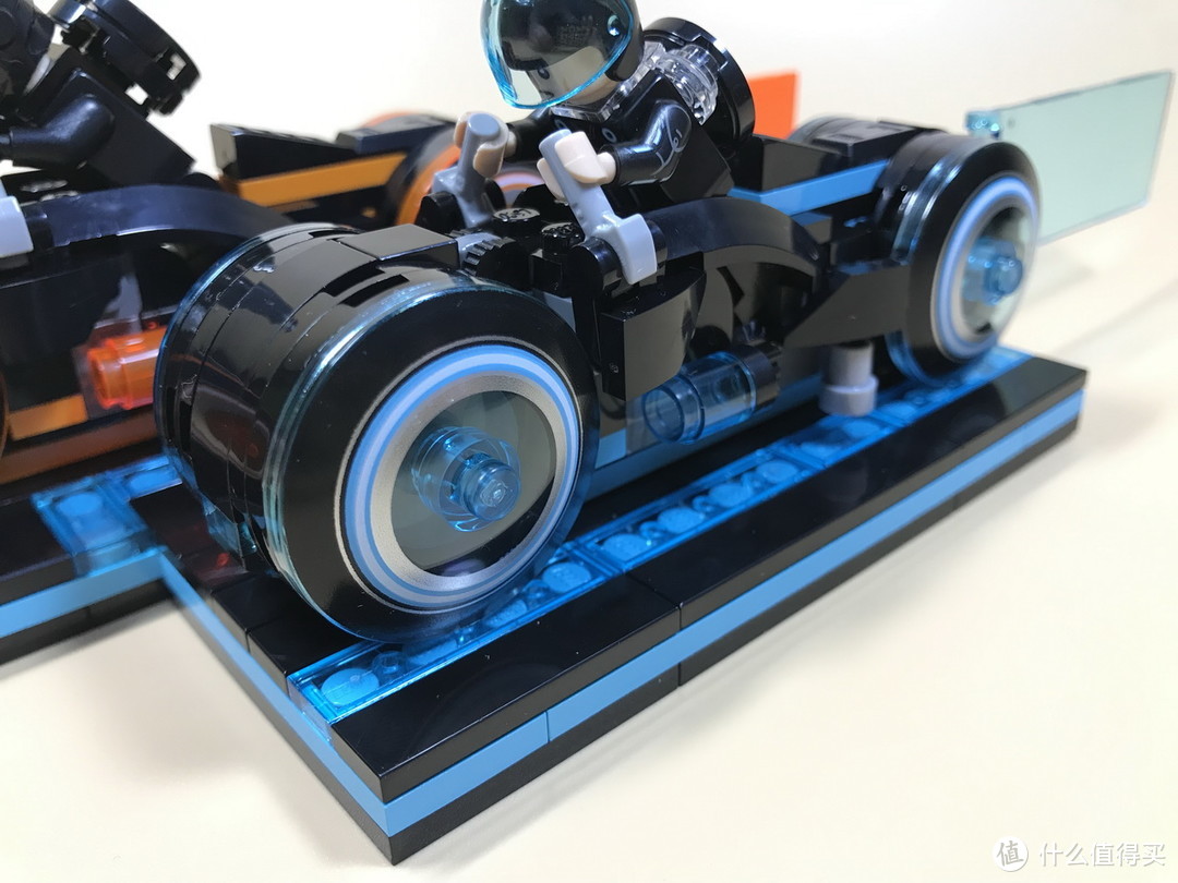 当摆件不错的：LEGO 乐高 IDEAS系列 21314 创极速光轮