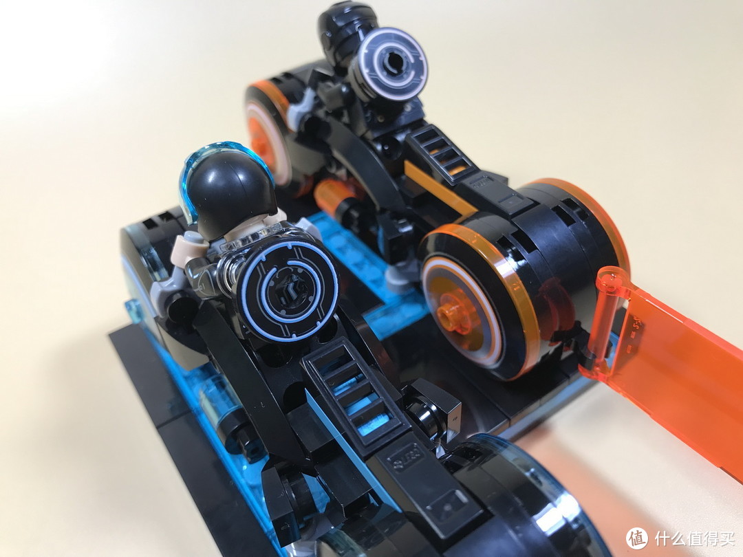当摆件不错的：LEGO 乐高 IDEAS系列 21314 创极速光轮