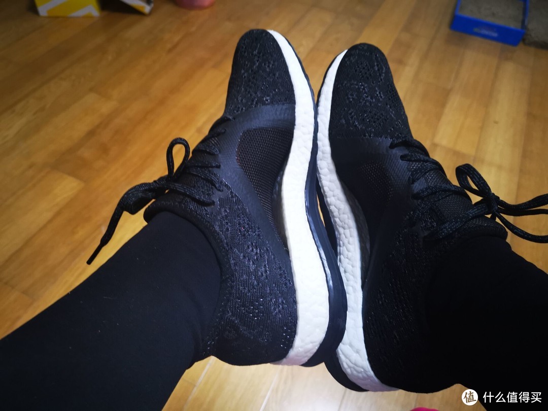 蛮划算的，200多元的Adidas Pureboost 开箱