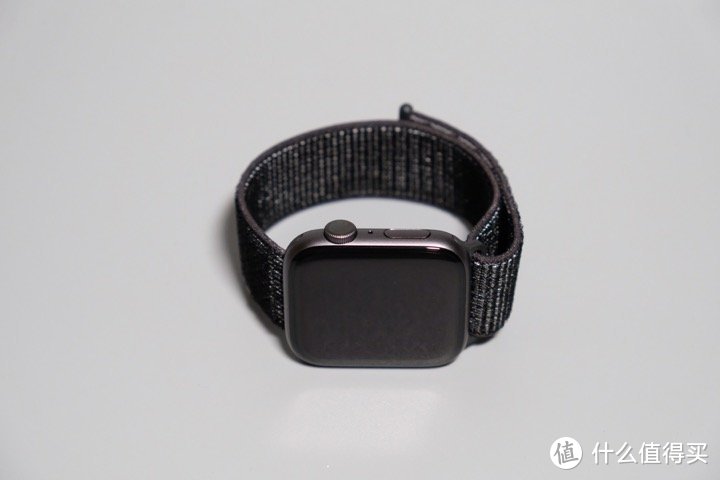 Apple Watch Series 4 Nike+ GPS版本开箱兼心率变异性不严谨讨论