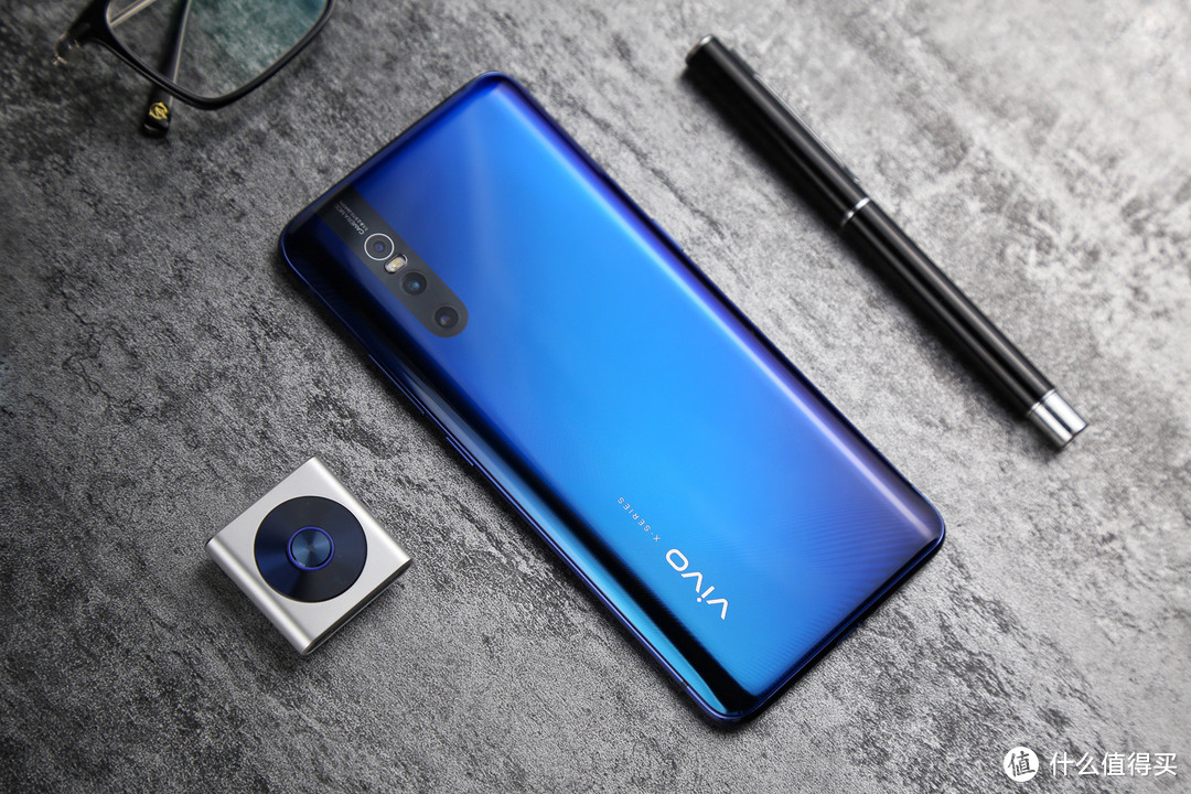 升降式摄像头+4800万三摄 拍照更进一步，vivo X27抢先上手