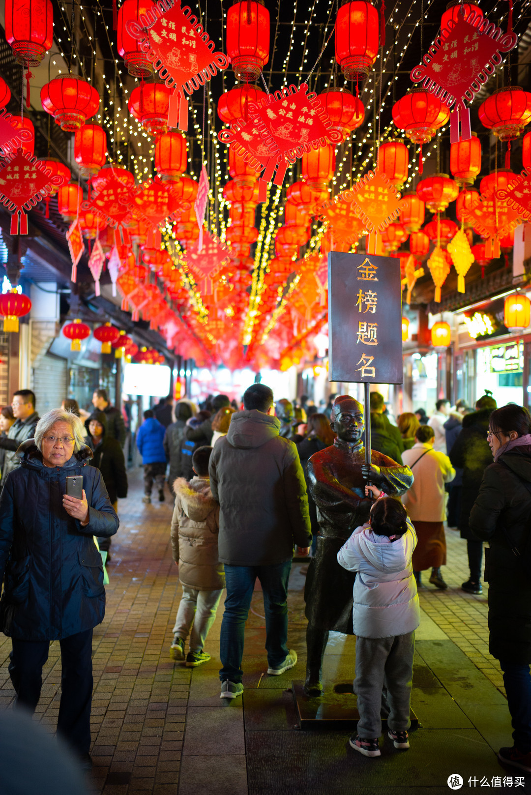 这支35定可能有些尴尬—Zeiss Distagon T* 1.4/35 ZM