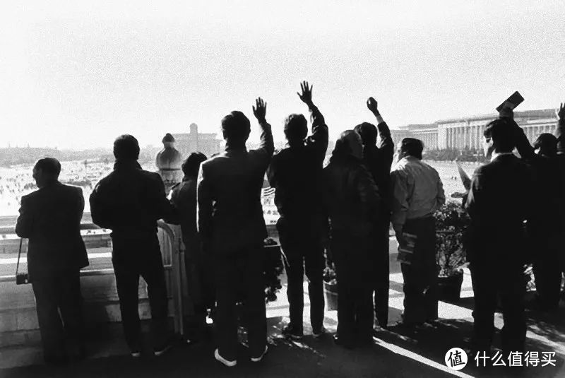 1988年北京游客在天安门城楼上