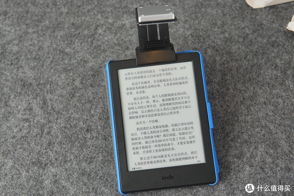 盖泡面不止新款kindle？加装“舞台”灯光的老款让泡面更醇香