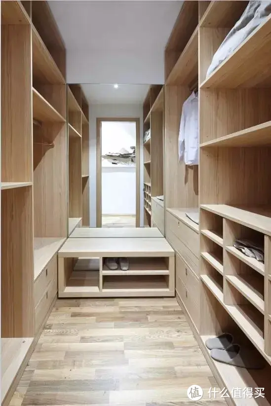 34款木色衣柜，实木或人造板都可以实现