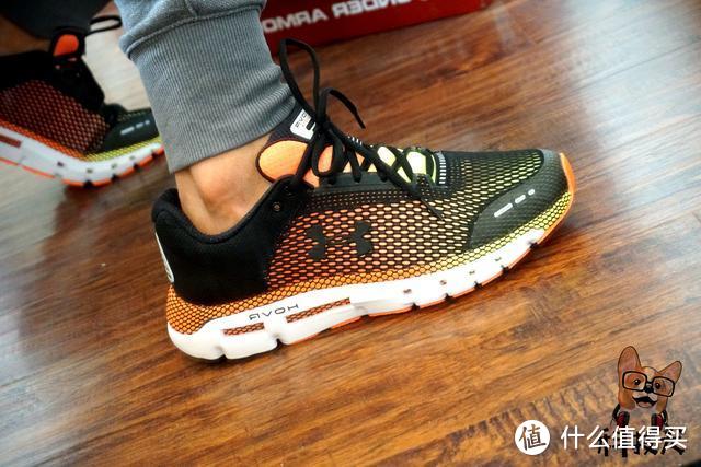 UA HOVR Infinite跑鞋体验 舒畅的缓震性能 为长距离跑步而生