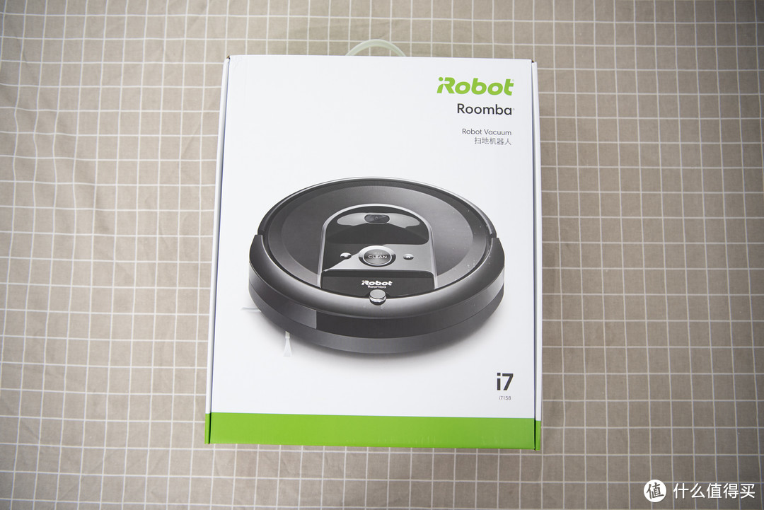 会自己倒垃圾的扫地机器人：iRobot i7＋ 附iRobot扫地机器人行为解读