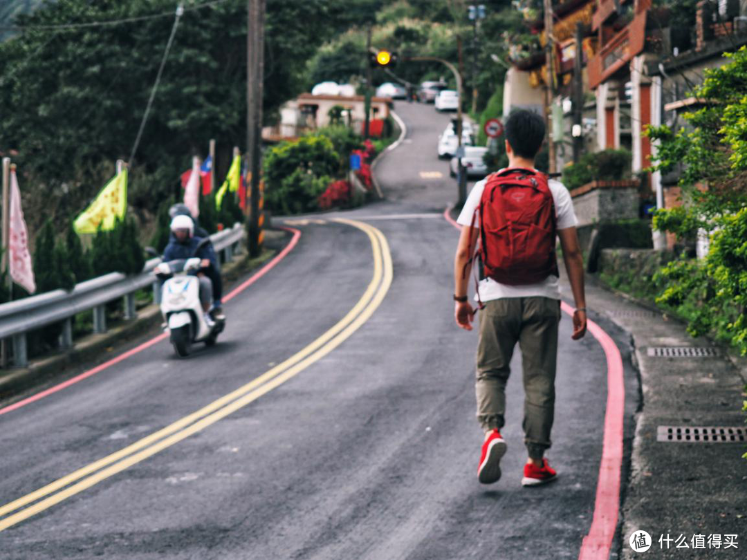 OSPREY farpoint 远行在台北山路非常实用