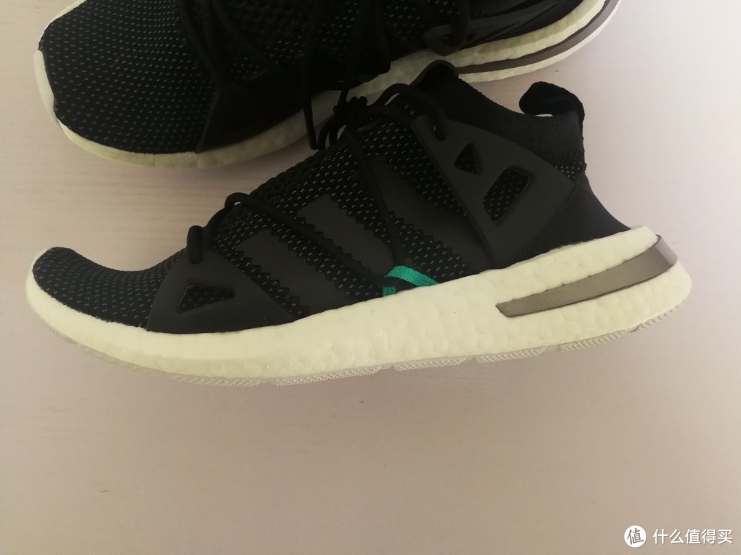 大幂幂同款的全掌BOOST只卖300多—Adidas 阿迪达斯 Arkyn 女款运动鞋开箱