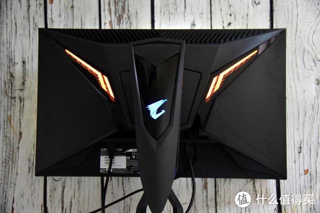 板卡巨头的重锤开路，技嘉AORUS AD27QD电竞显示上手简评