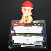 十铨 DELTA RGB系列 DDR4 3000 台式机内存外观展示(散热马甲|飞翼|灯条|主板)