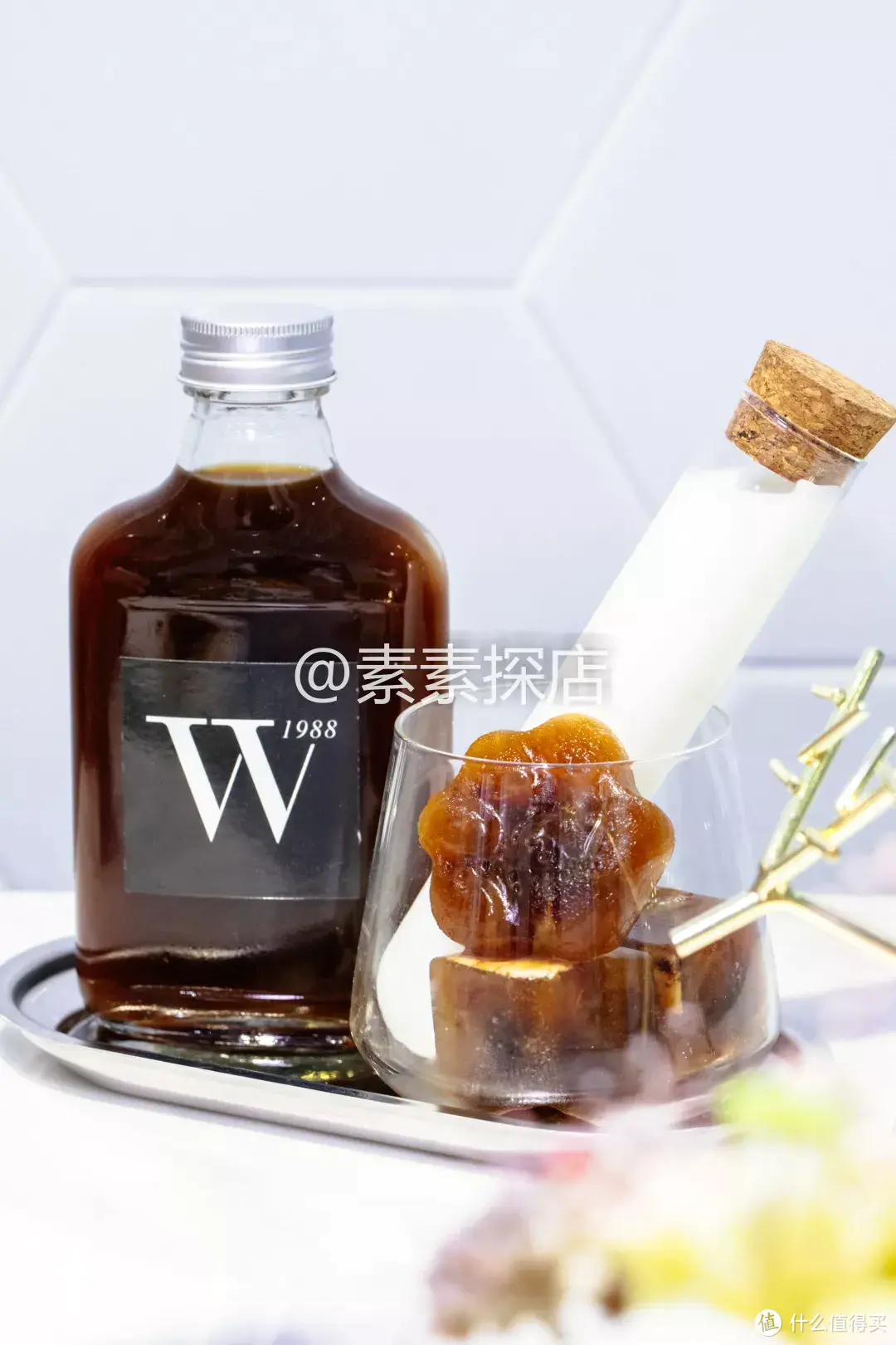 素素探店丨迷人提拉米苏，居然来自于一家颜值当道的鲜花下午茶生活馆？！