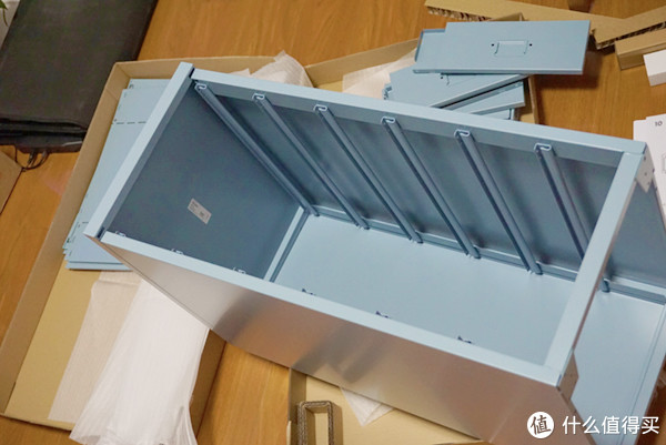 上顶板,别装错方向