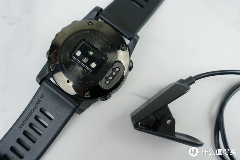 硬汉的标配，军拓铁腕5X运动户外智能手表评测体验