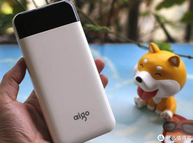 什么牌充电宝质量最好，口碑逆天的4款充电宝品牌