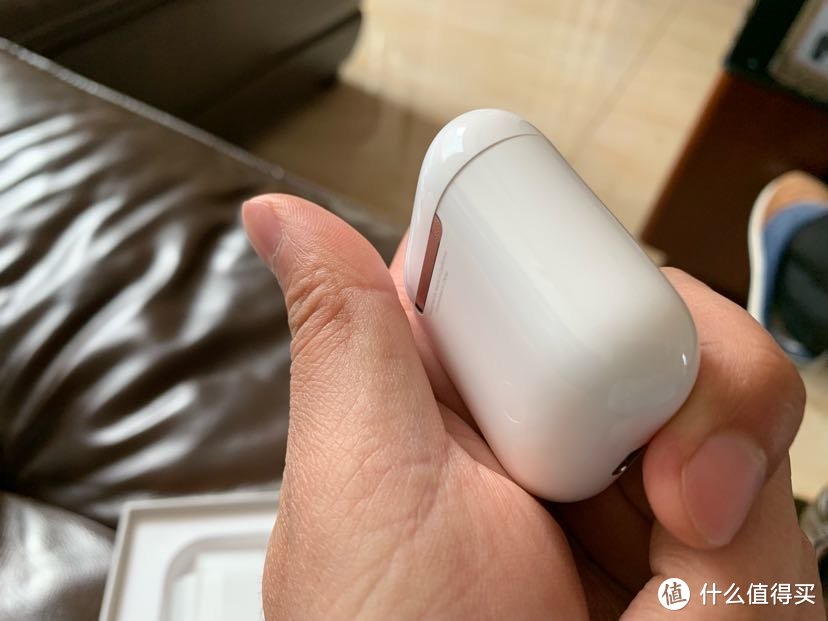 心心念念的airpods 二代，终于到手