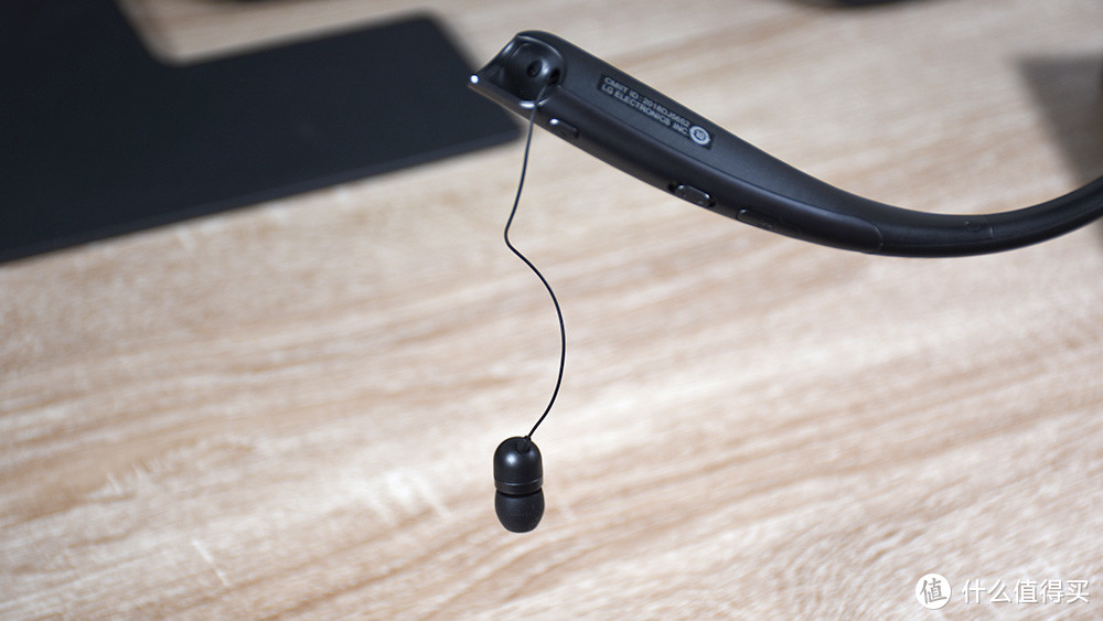 LG HBS-930蓝牙耳机丨独具匠心的商务典范