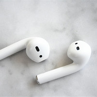 苹果 Airpods 蓝牙无线耳机使用体验(音质|连接|佩戴|续航)