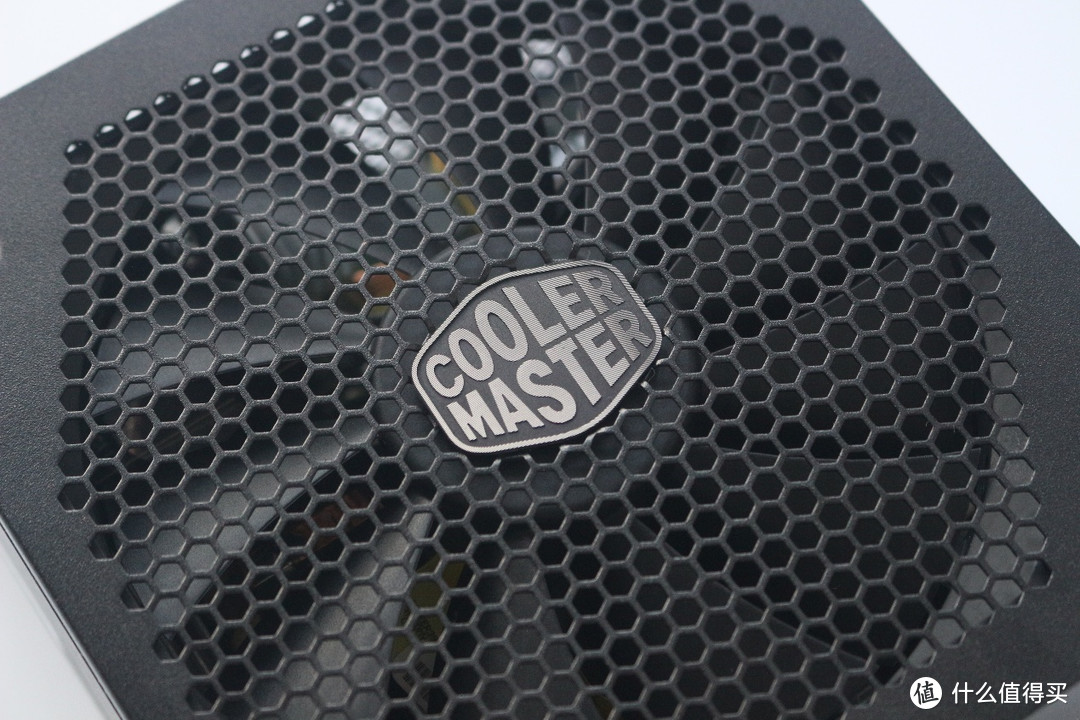 冷酷到底，性能强悍，发烧友之选一酷冷至尊V650 Gold电源评测