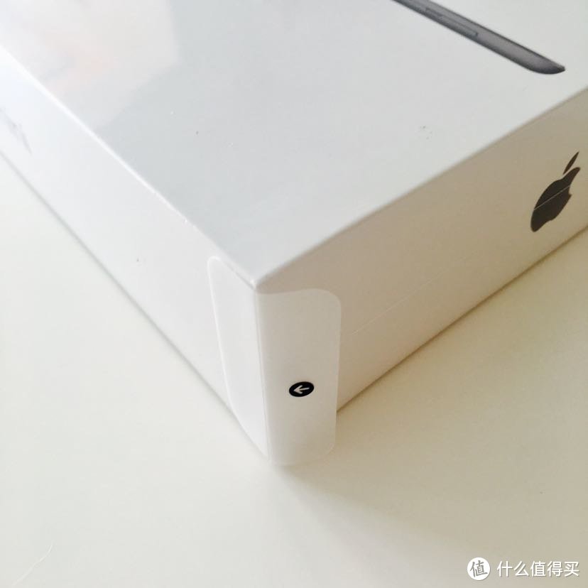 iPad mini5开箱测评 附跑分、屏幕质量、吃鸡王者荣耀游戏手感等