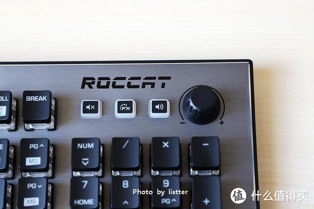 全新RGB泰坦轴，ROCCAT冰豹Vulcan 120 AIMO测评