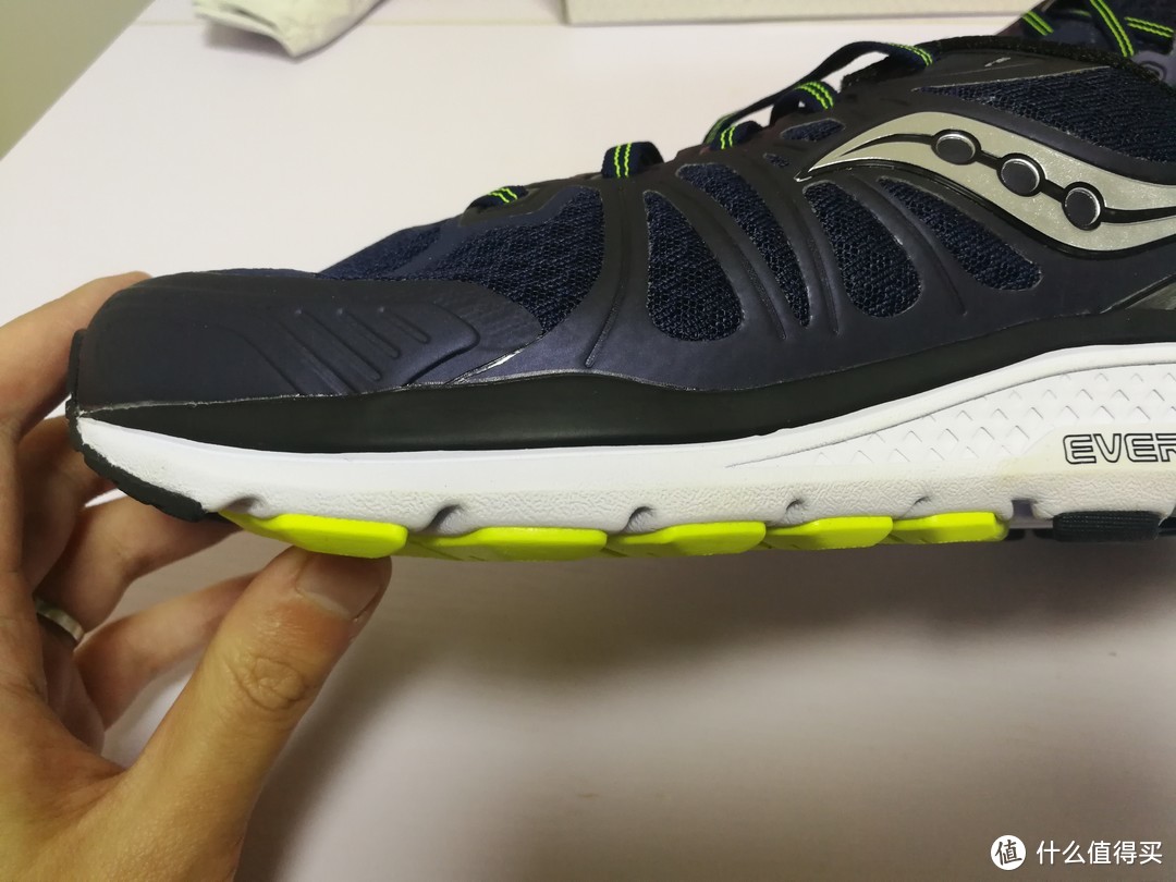 冷门非典型次*级缓震跑鞋—Saucony Echelon 6开箱