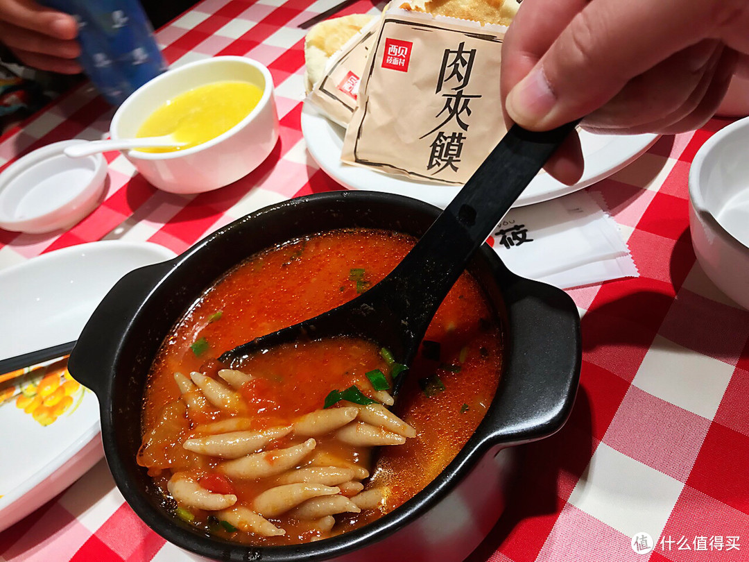 半价吃西贝莜面村，大羊肉串吃的就是爽