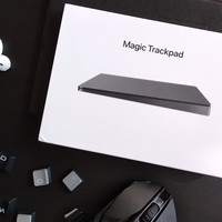 苹果Magic TrackPad2妙控板外观展示(连接线|接口|材料|脚垫|开关)