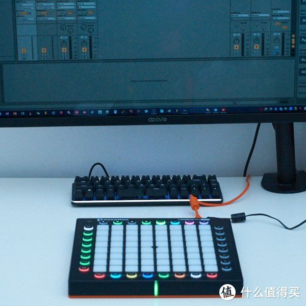 抖音“音游”神器，Novation Launchpad Pro MIDI打击垫，硬核（自称）体验