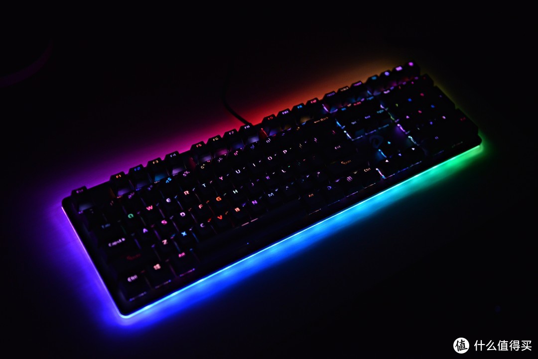 双RGB 双倍的快乐 -- 达尔优牧马人EK925暗夜流光机械键盘红轴开箱