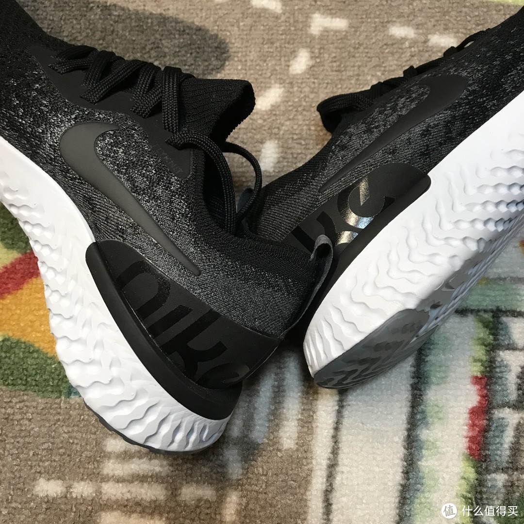 479元买旧不买新！Nike Epic React Flyknit跑鞋