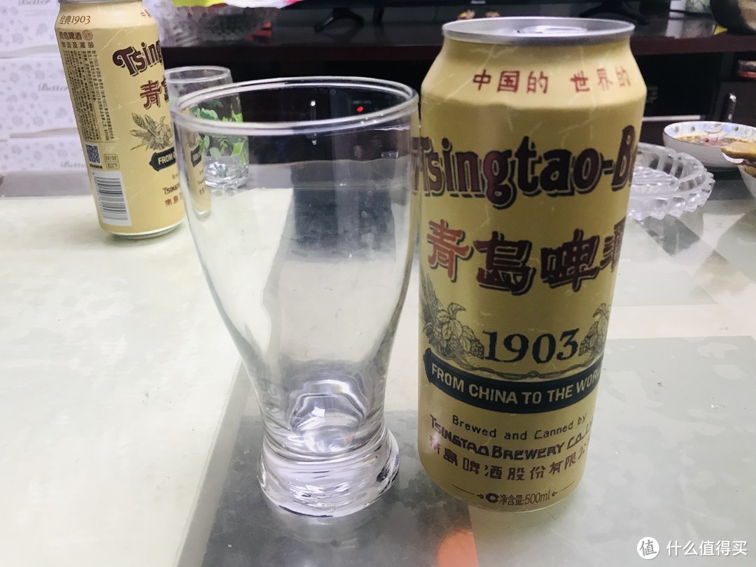 国货之光1903青岛啤酒开箱测评，这罐100年的啤酒让人骄傲！